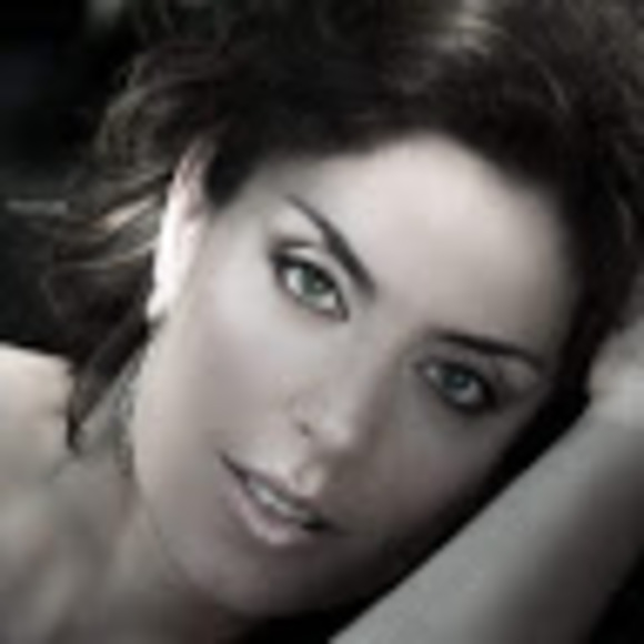 Meet your Posher, Ani - Picture 1 of 1